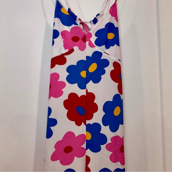 Glamorous Floral Open Back Jumpsuit - Picture 3 of 8